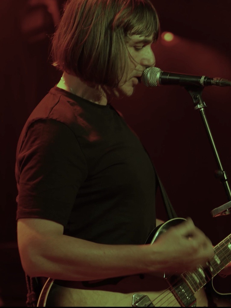 The Analogues Gitarrist